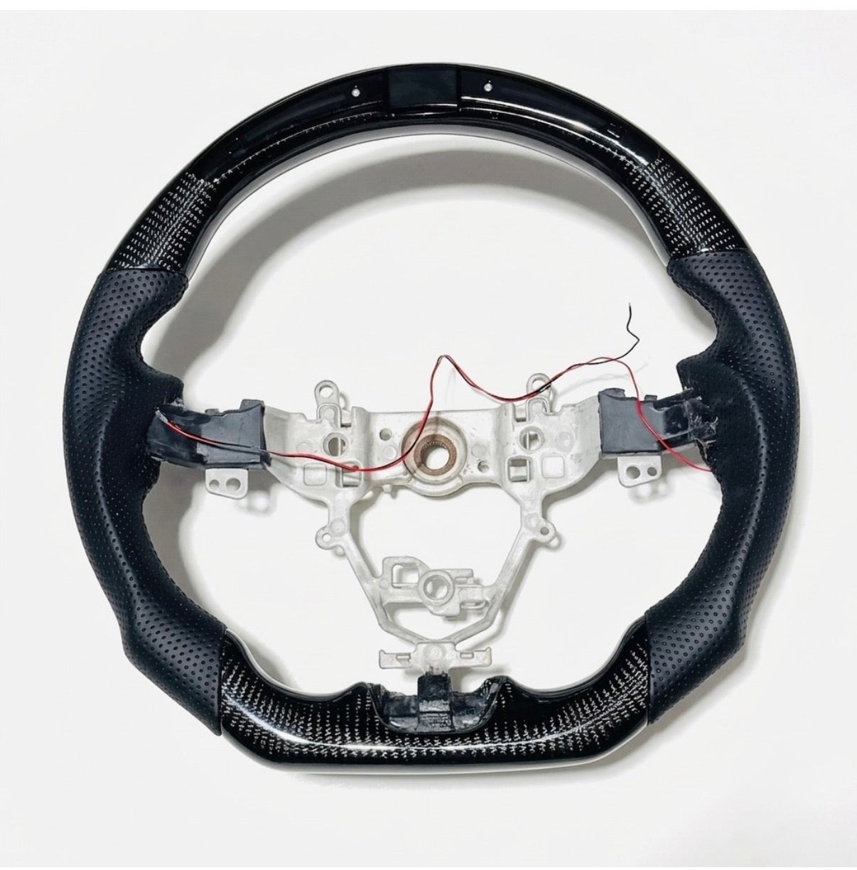 Maruti Suzuki Swift Original Carbon Fiber Steering Wheel with LED Rev Lights – Premium Sport Interior Upgrade