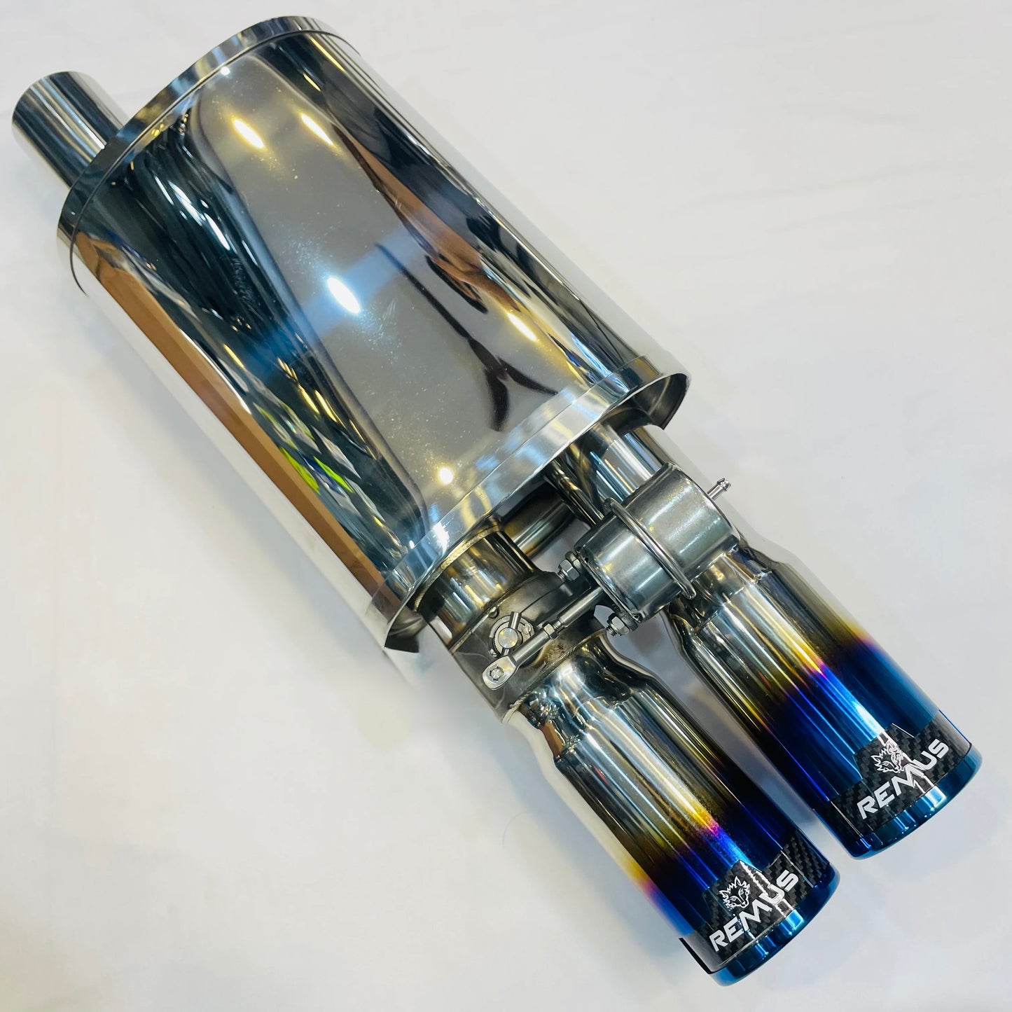 remus valvetronic exhaust dual burnt tips
dual burnt performance exhaust
remote control remus style exhaust
stainless steel valvetronic muffler
universal dual tip burnt exhaust system